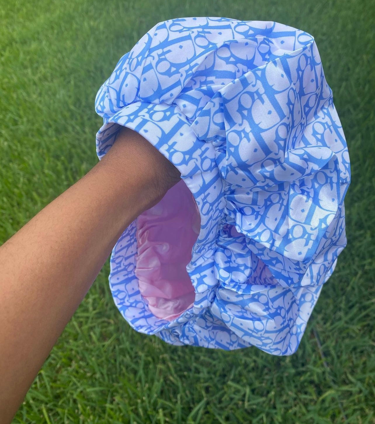 “It girl” Bonnet
